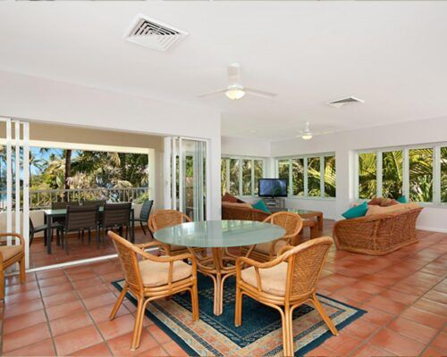 Balboa-Port-Douglas-Apartments-Unit-12 (21)