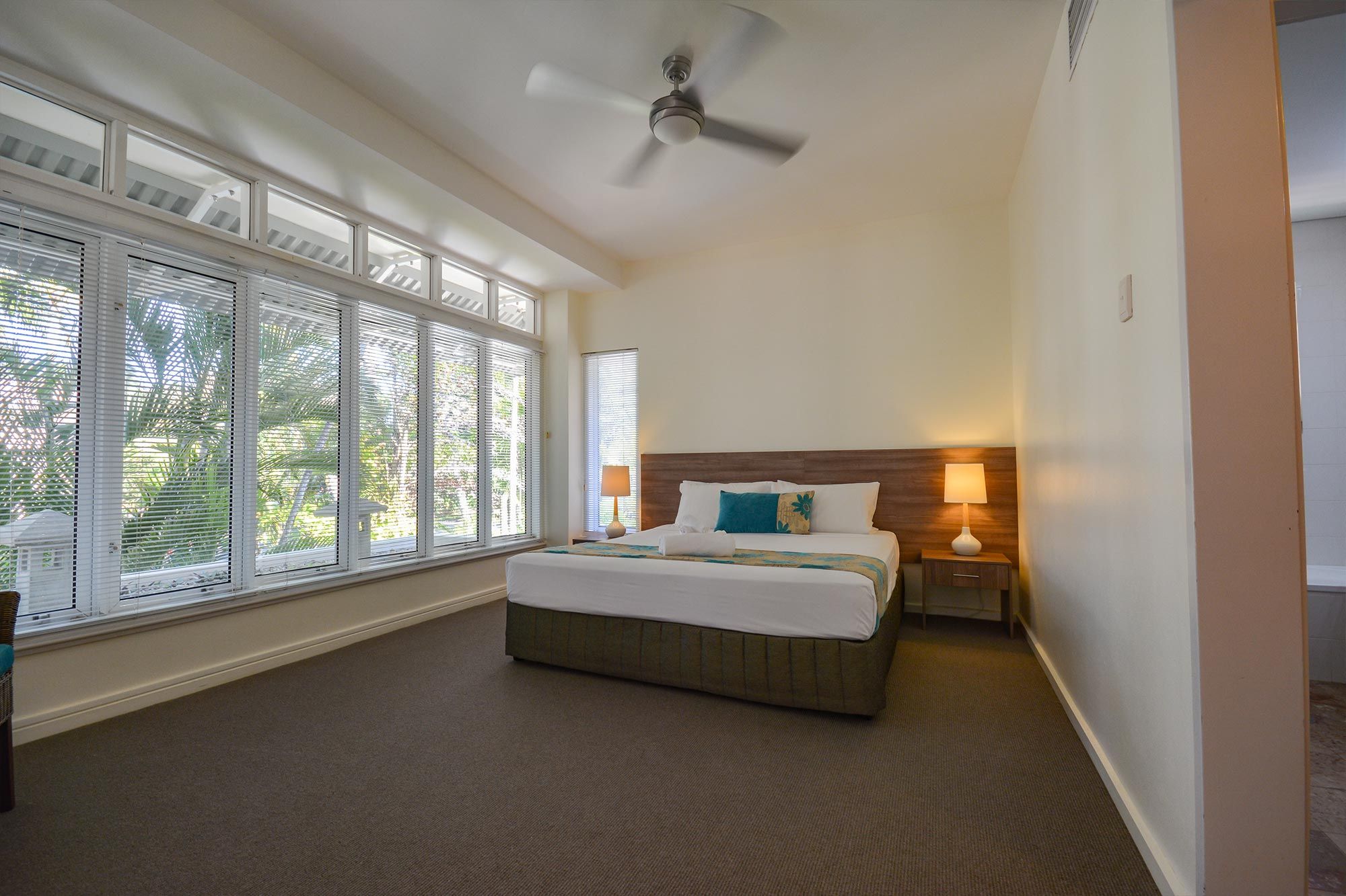 3 Bedroom Port Douglas Balboa Apartments