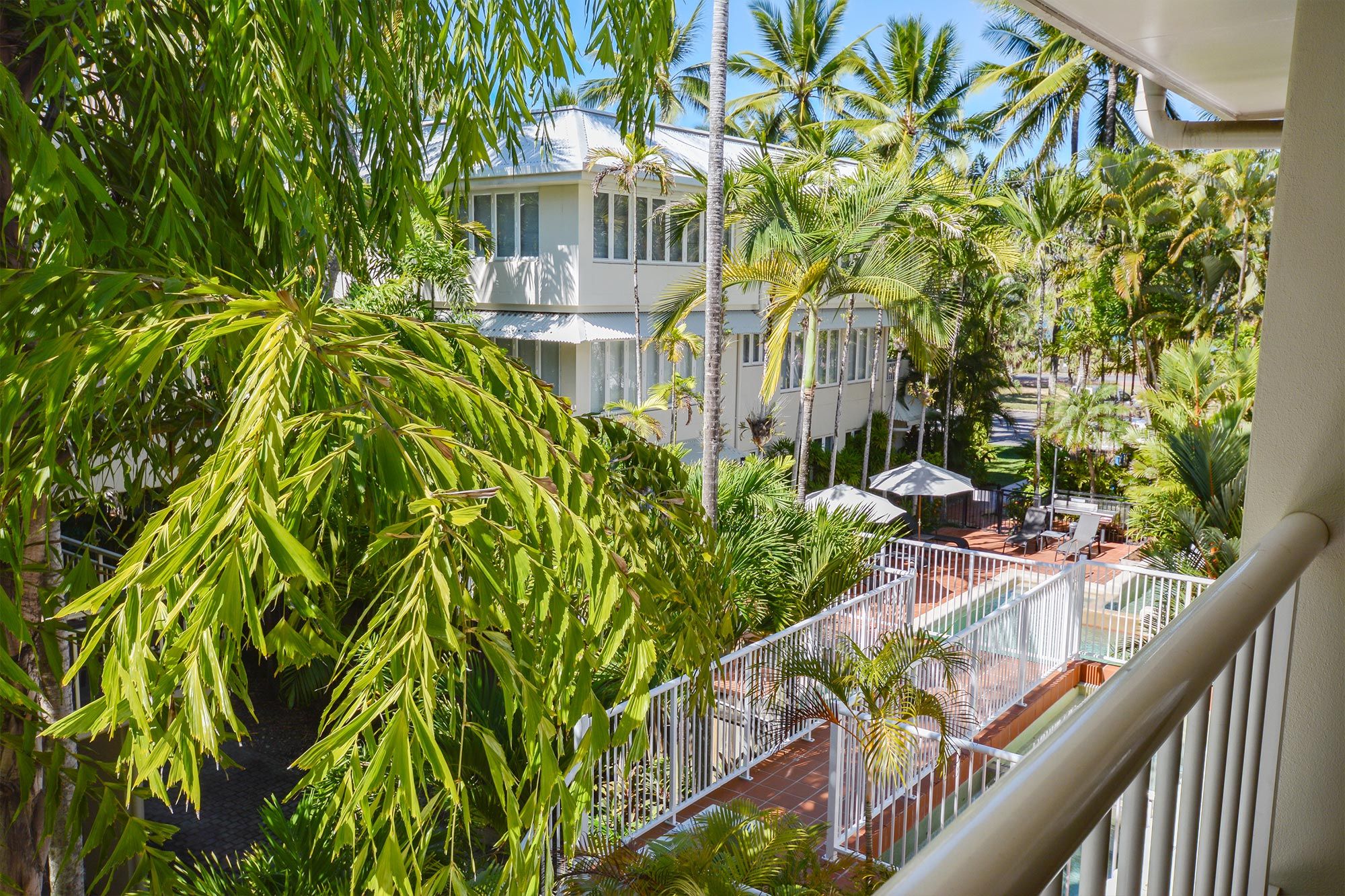 2 Bedroom Port Douglas Balboa Apartments