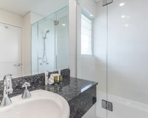 port-douglas-2-bedroom-apartment(2)